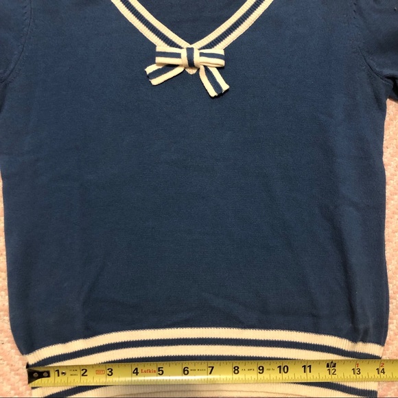 Anthropologie Sweater with 🎀 - Picture 7 of 7